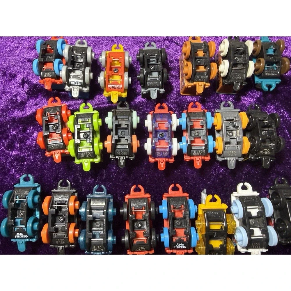 Thomas Train Minis‎ Lot Mixed Micro Engine Trains Mini Pretend Play Toys